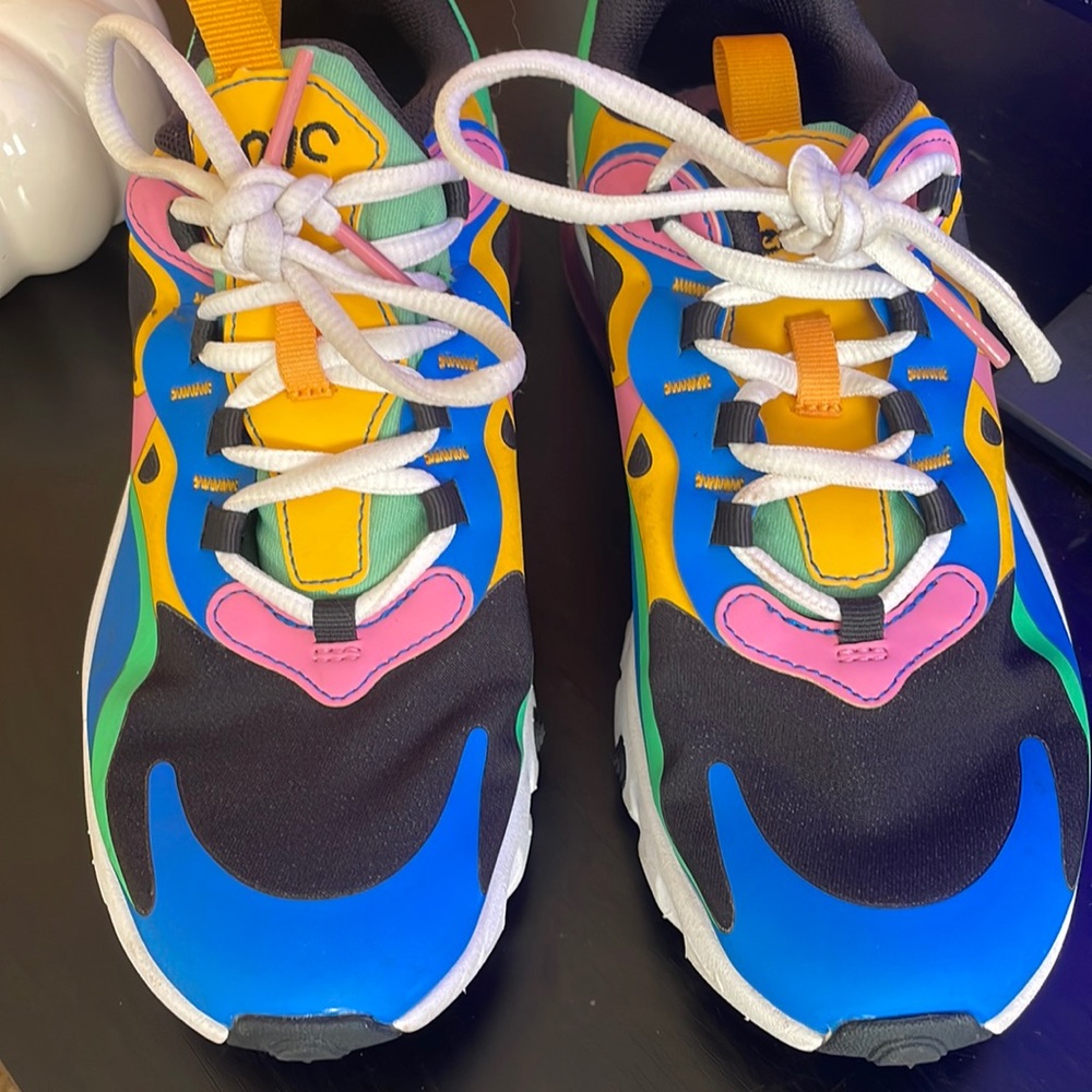 Nike shoes
